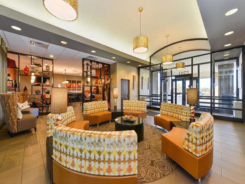 Revel Hotel Minot - Surestay Collection By Best Western ภายนอก รูปภาพ